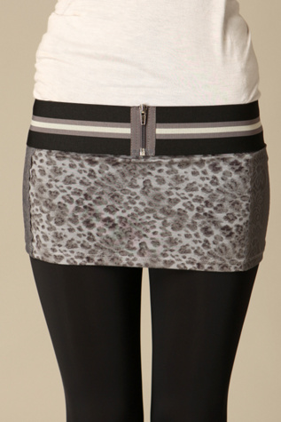 Zip Up Stretch Belt