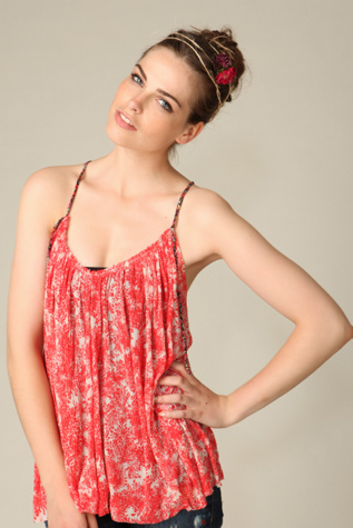 Double V Rouched Top