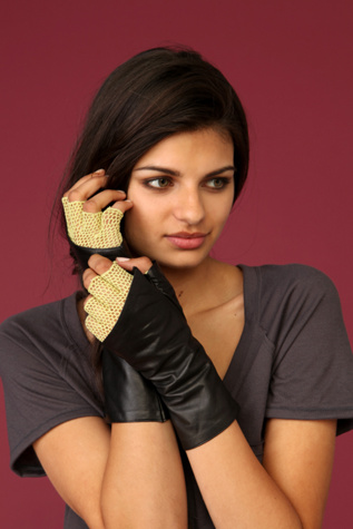 Gauntlet Leather Sleeve