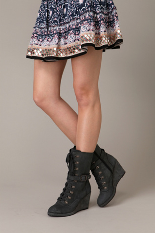 Mayhem Wedge Boot