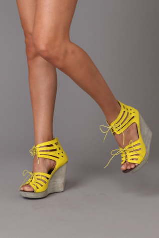 Tulua Wedge