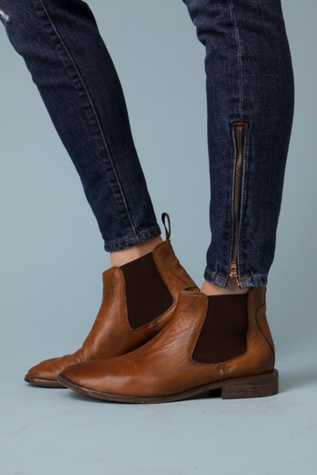 Chelsea Boot