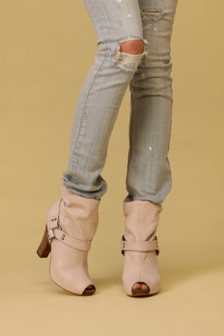 Quarzo Heeled Boot