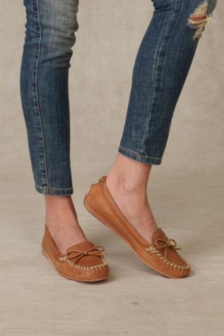 Alex Camp Flat by Frye