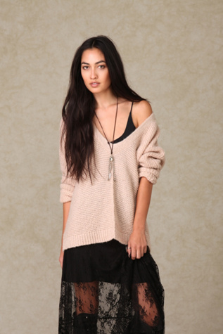Front & Center Pullover