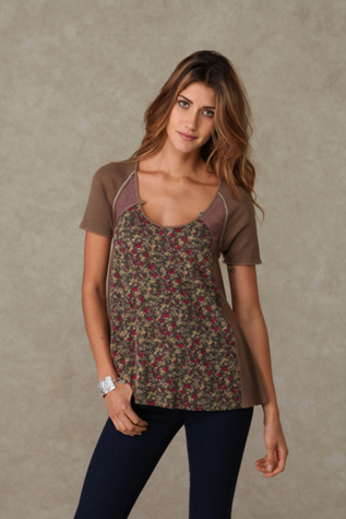 Radiating Petals Tee