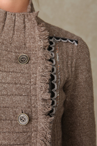 Taupe