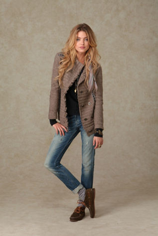 Taupe