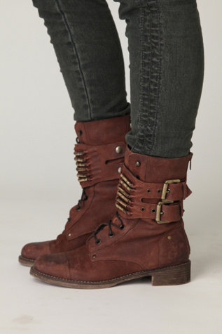 Bullet Boot