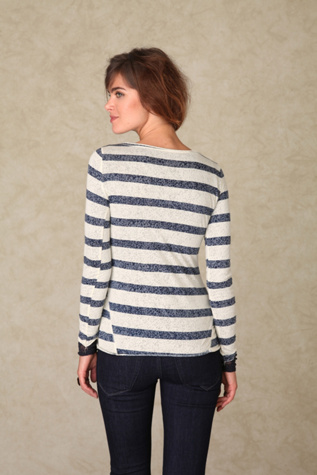Snow/Navy