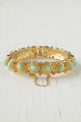 Greta Filigree Bangle