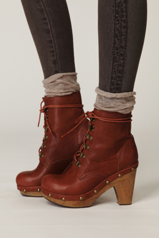 Outlander Clog Boot