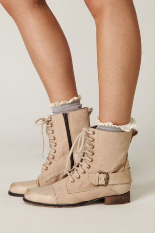 Max Lace Up Boot