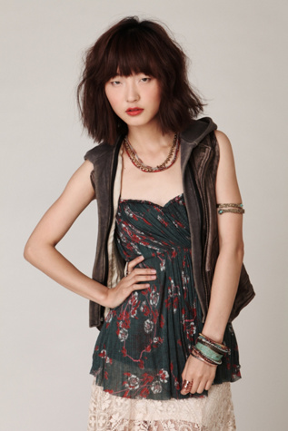 Drapeaholic Top