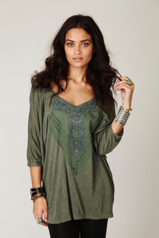 Applique Batwing Top