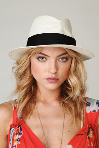 Hispaniola Hat