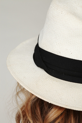 Hispaniola Hat