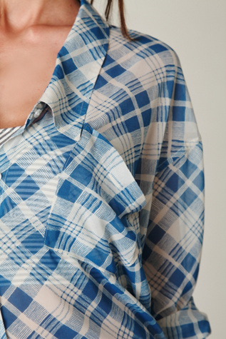 Centered Plaid Buttondown