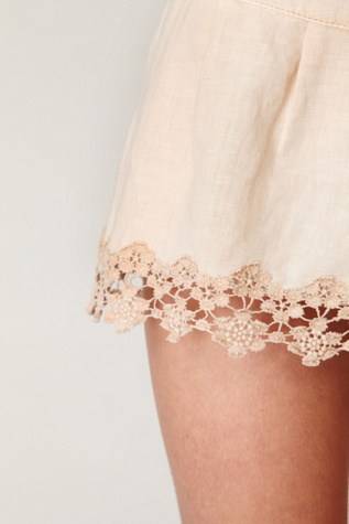 Daisy Border Skort