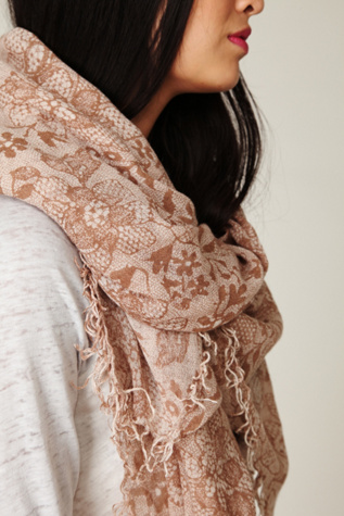 Amphora Lace Scarf