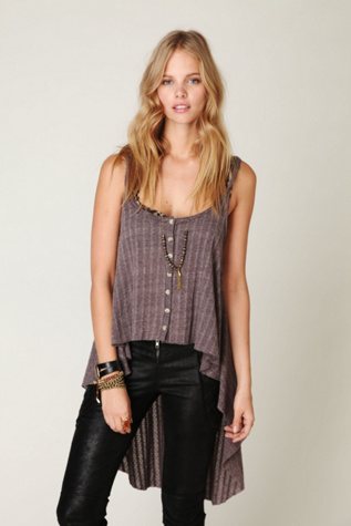 Upswing Tank