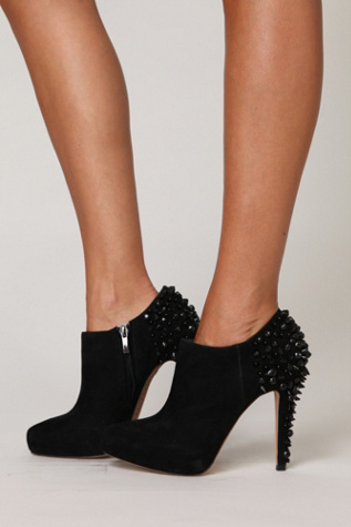 Rizzo Spike Heel