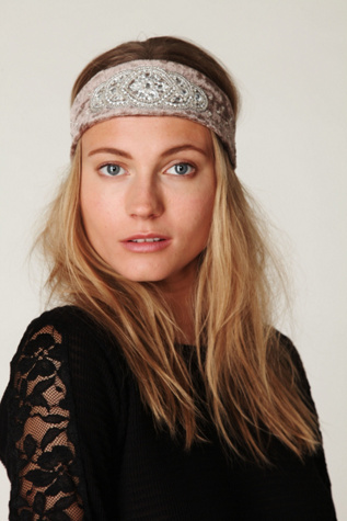 Velvet Crest Turban