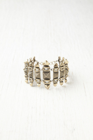 Textured Turret Bracelet