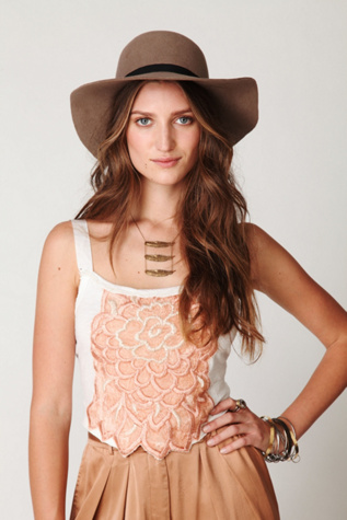 Bloom Velvet Crop
