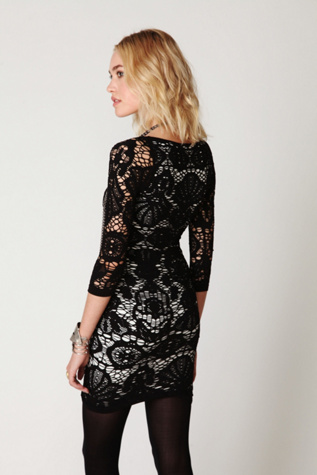 Medallion Seamless Slip
