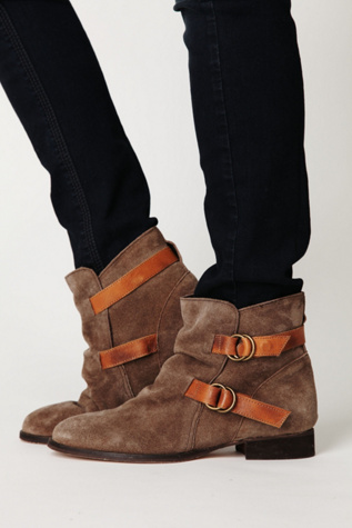 Miguel Buckle Boot