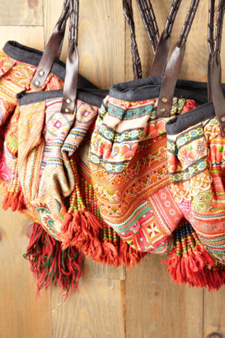 Yosi Fringe Tote