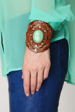 Brown / Turquoise