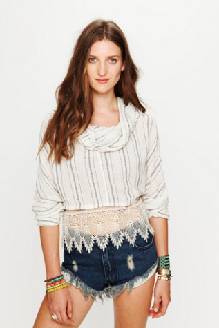 Cropped Cowl Neck Pullover 