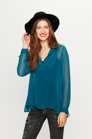 Poly Georgette Pullover with Pleats
