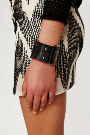 Black / Silver