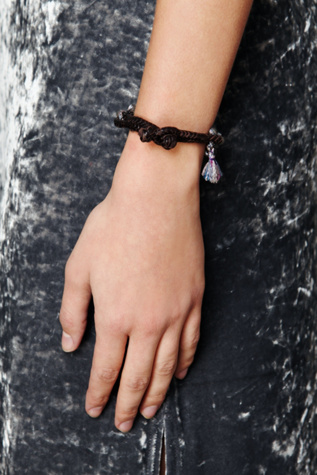 Black / Clear