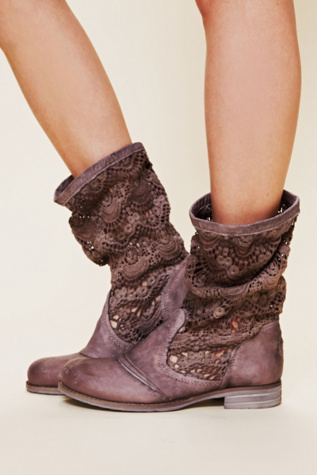 Crochet Slouch Boot