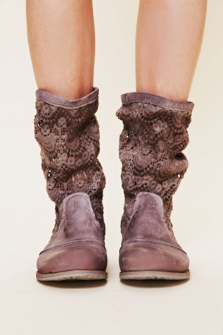 Crochet Slouch Boot