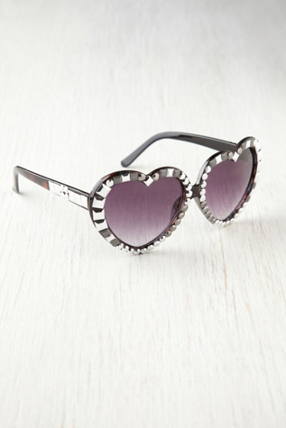 Heartthrob Sunglasses