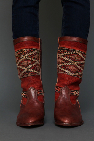 Moroccan Kilim Boot