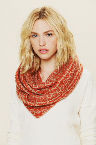 Gaia Loop Scarf