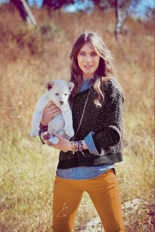 Cool Cat Leopard Pullover