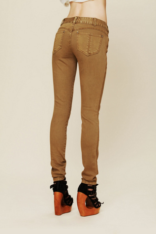 KHAKI GREEN