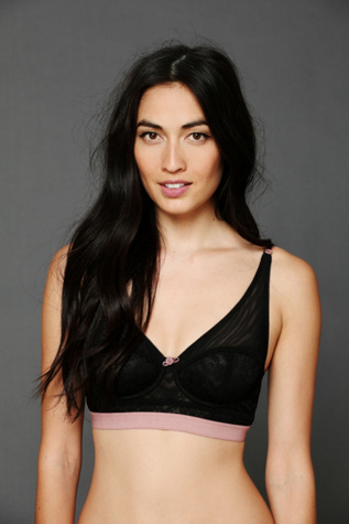 Intimately Elastic Trim Bra