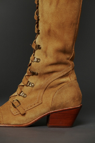TAN SUEDE
