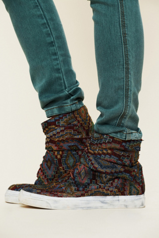 Teagan Tapestry Sneaker