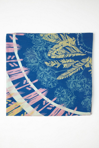Feathers and Flowers Throw Blanket