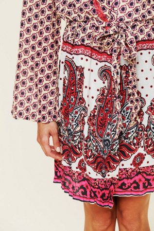 FP ONE Border Print Sleep Robe