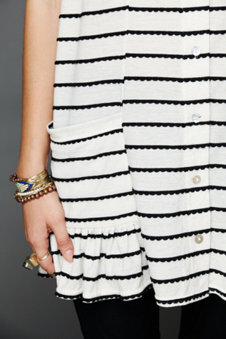 Ivory / Black